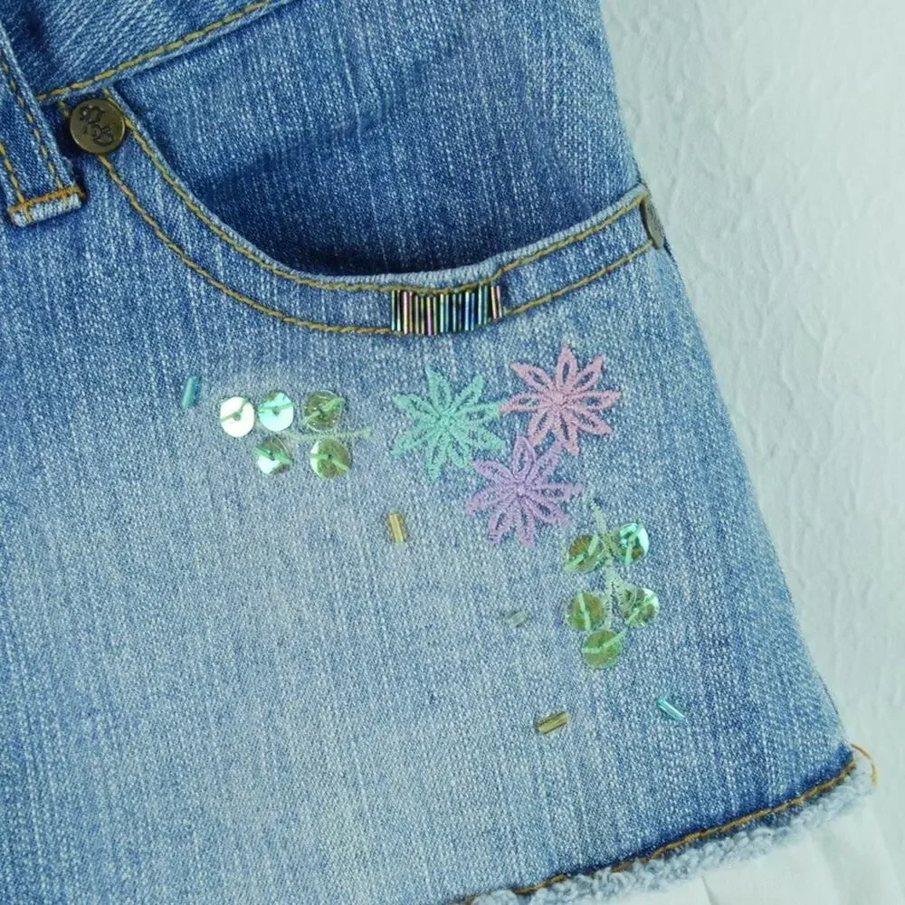 Vintage Y2K Mixed Media Denim Skirt Tiered Lace Western Coastal Cowgirl XS‎ S
